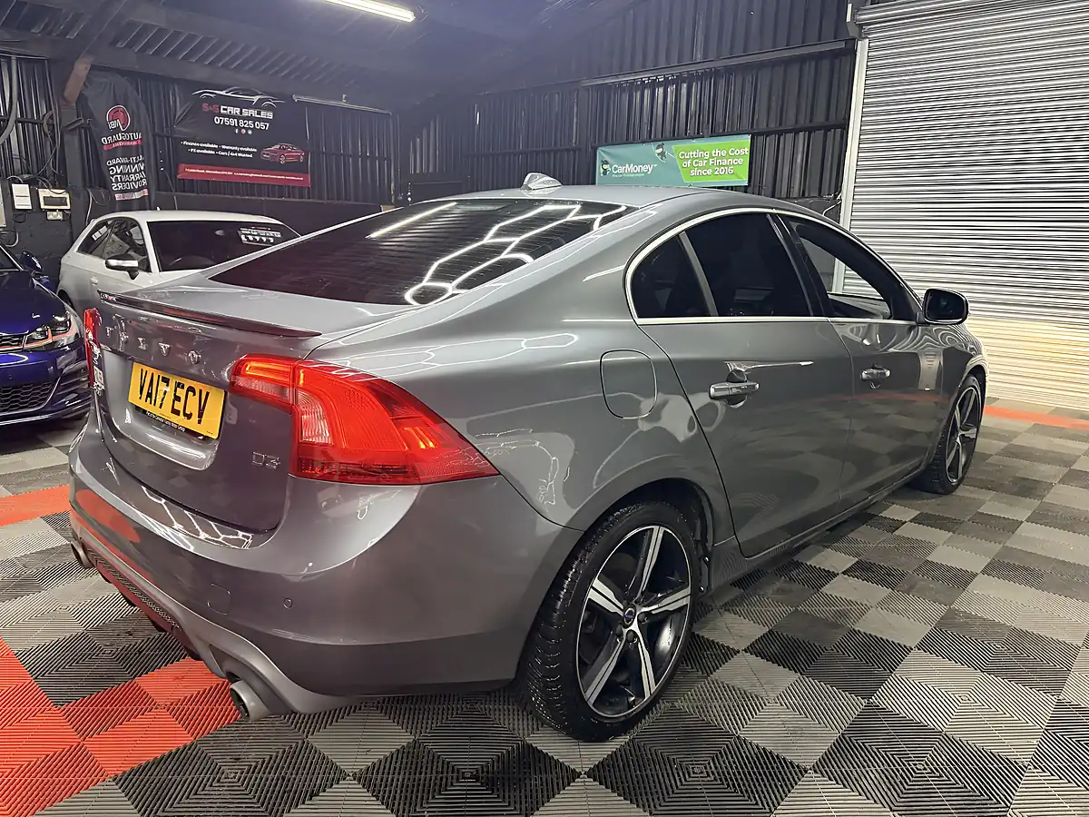 Used 2017 Volvo S60 R-Design Lux Nav Grey - Interior and Exterior details 3