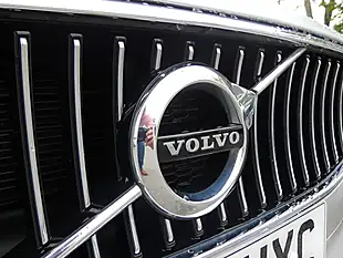 Used 2017 Volvo S90 Inscription Bright Silver - Interior and Exterior details 11