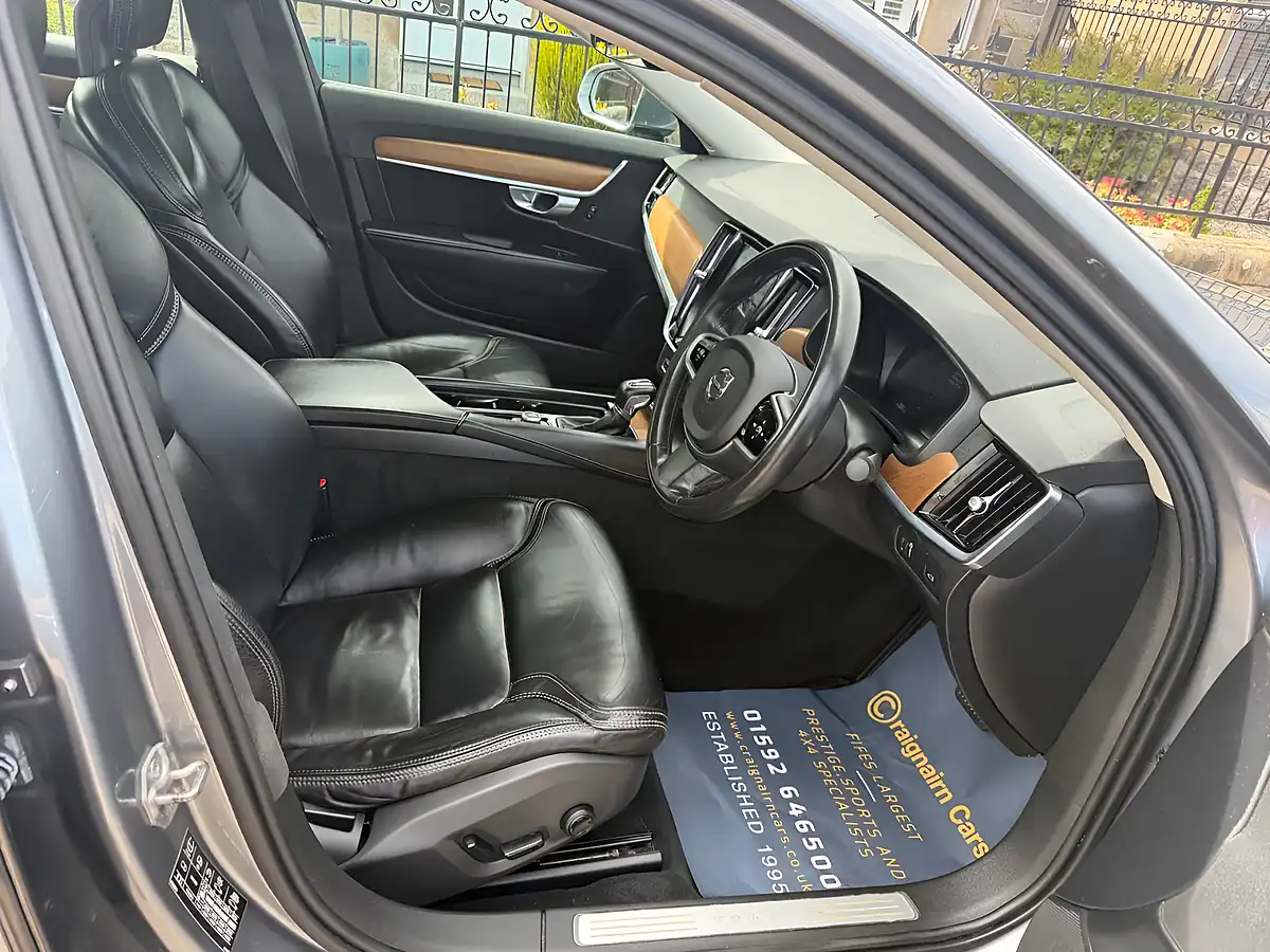 Used 2017 Volvo S90 Inscription Osmium Grey - Interior and Exterior details 2