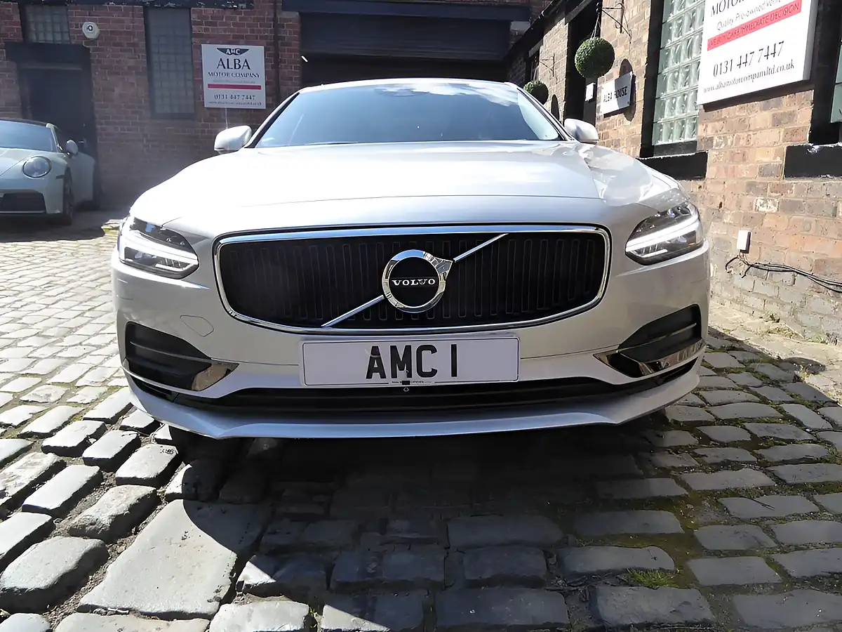 Used 2017 Volvo S90 Momentum Silver - Interior and Exterior details 2
