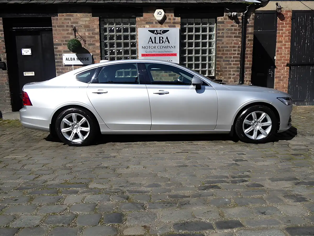 Used 2017 Volvo S90 Momentum Silver - Interior and Exterior details 7