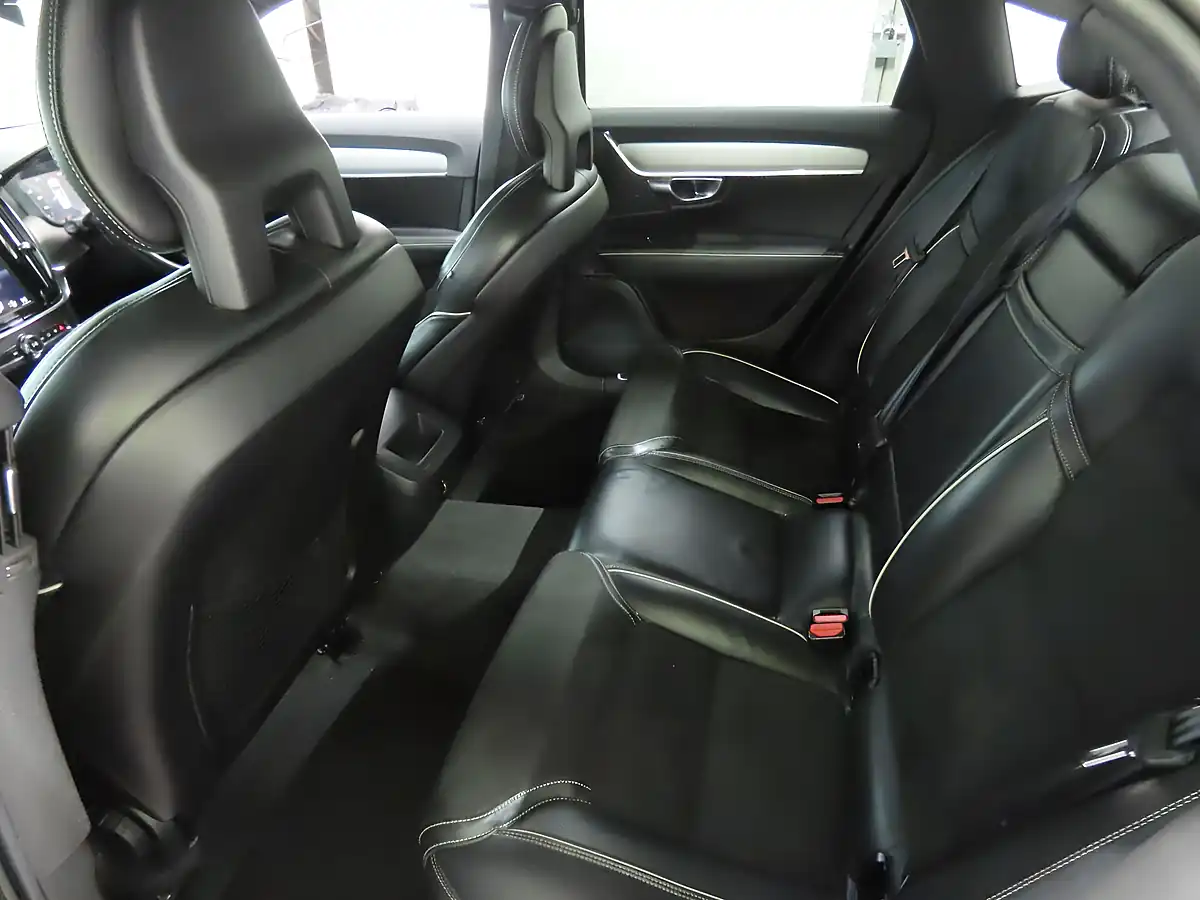 Used 2017 Volvo S90 R-Design Black - Interior and Exterior details 7