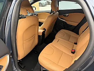 Used 2017 Volvo V40 Cross Country Pro Blue - Interior and Exterior details 13