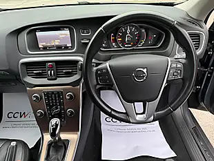 Used 2017 Volvo V40 Cross Country Pro Osmium Grey - Interior and Exterior details 15