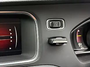 Used 2017 Volvo V40 Cross Country Pro Osmium Grey - Interior and Exterior details 17