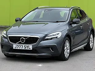 Used 2017 Volvo V40 Cross Country Pro Osmium Grey - Interior and Exterior details 4