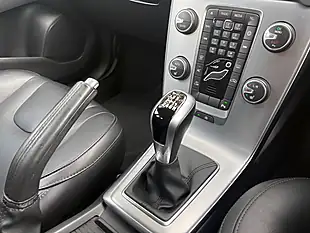 Used 2017 Volvo V40 Inscription Denim Blue - Interior and Exterior details 17