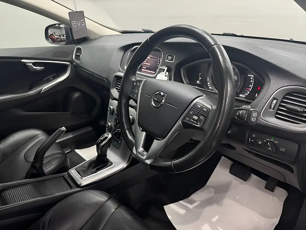 Used 2017 Volvo V40 Inscription Grey - Interior and Exterior details 12