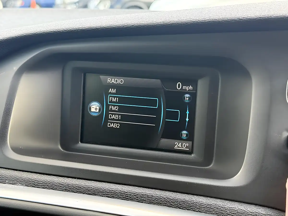 Used 2017 Volvo V40 Momentum Black - Interior and Exterior details 16