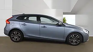 Used 2017 Volvo V40 Momentum Blue - Interior and Exterior details 4