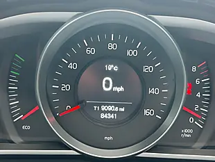 Used 2017 Volvo V40 Momentum Mussel Blue - Interior and Exterior details 20