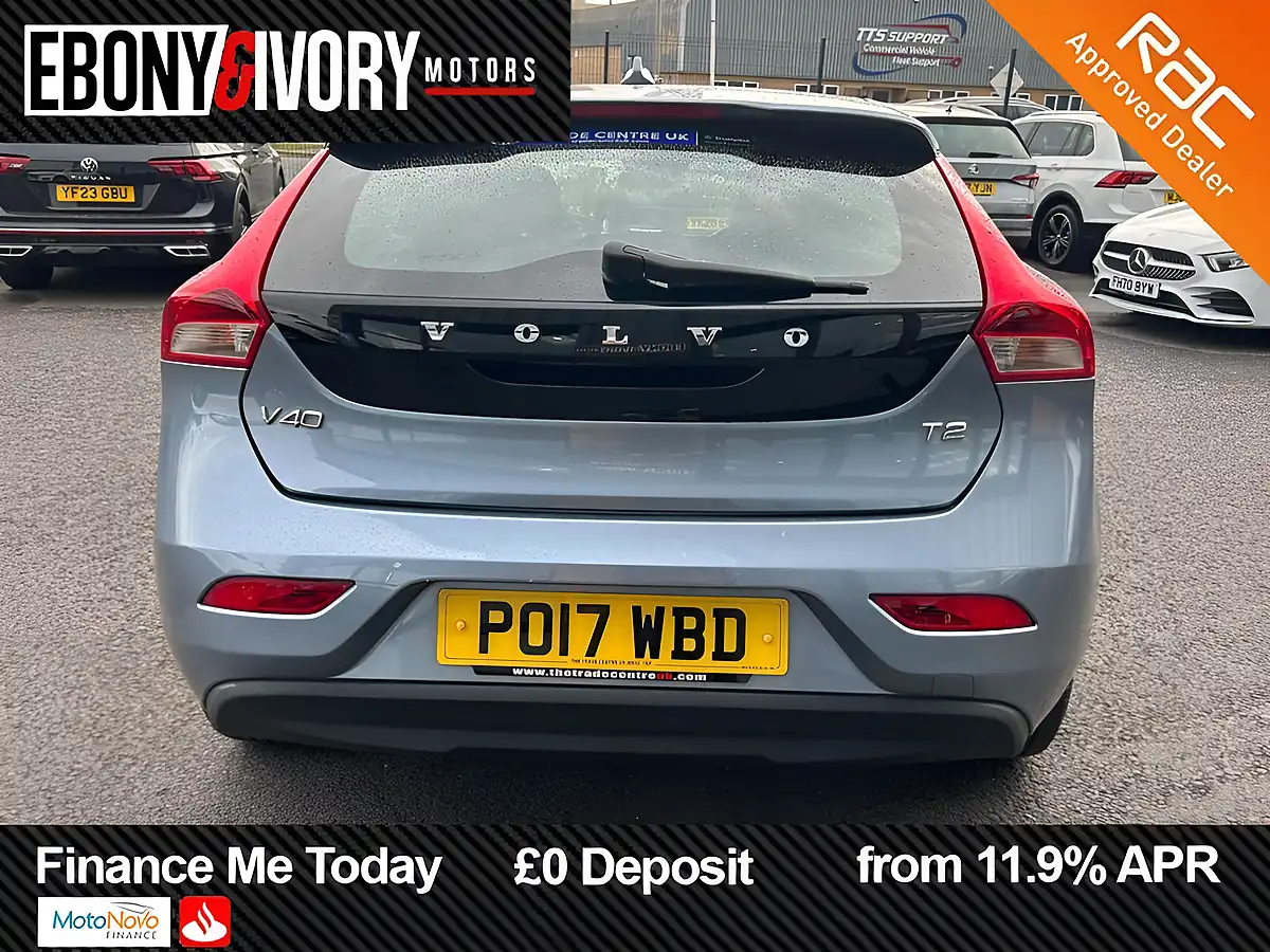 Used 2017 Volvo V40 Momentum Mussel Blue - Interior and Exterior details 5
