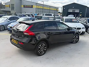 Used 2017 Volvo V40 Momentum Nav Plus Black - Interior and Exterior details 10