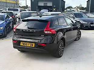 Used 2017 Volvo V40 Momentum Nav Plus Black - Interior and Exterior details 11