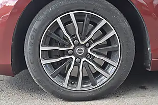 Used 2017 Volvo V40 Momentum Nav Plus Flamenco Red - Interior and Exterior details 13