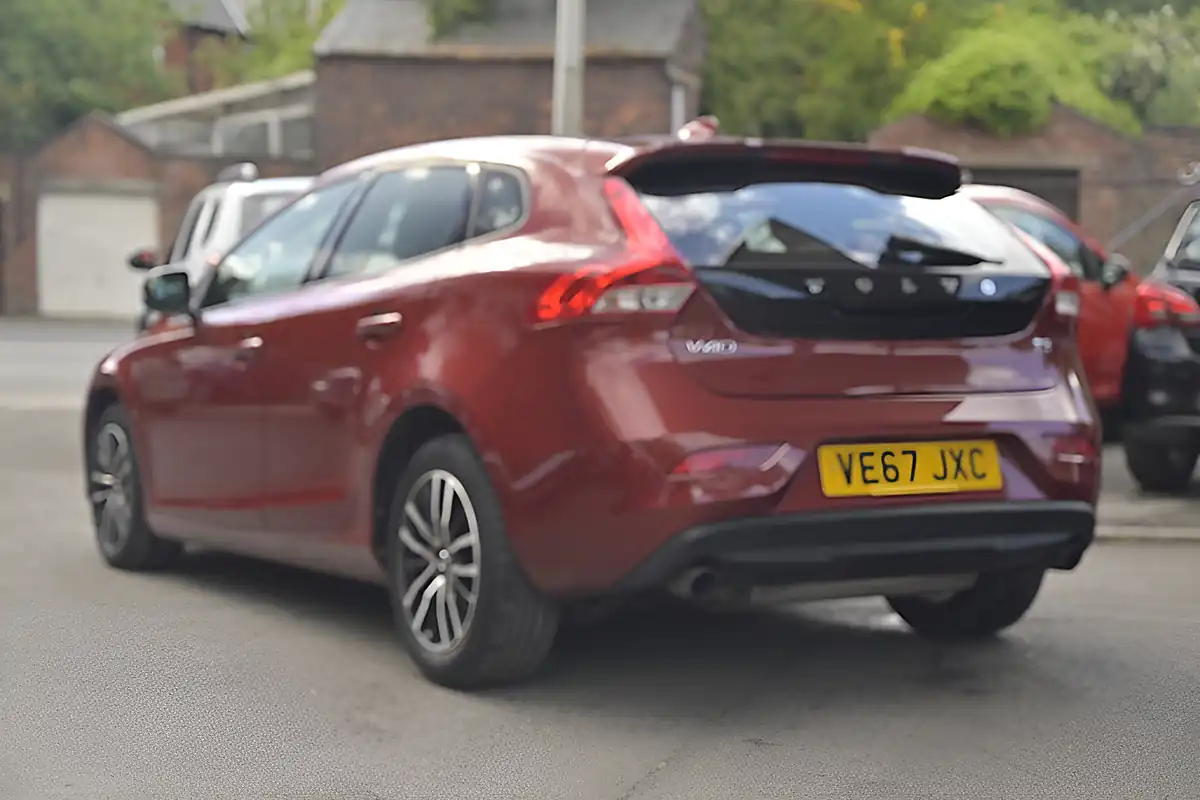 Used 2017 Volvo V40 Momentum Nav Plus Flamenco Red - Interior and Exterior details 6