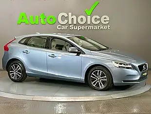 Used 2017 Volvo V40 Momentum Nav Plus Mussel Blue - Interior and Exterior details 18
