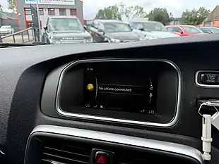 Used 2017 Volvo V40 Momentum Nav Plus Silver - Interior and Exterior details 14