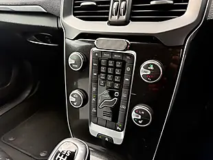 Used 2017 Volvo V40 Momentum Nav Plus Silver - Interior and Exterior details 16