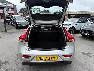 Used 2017 Volvo V40 Momentum Nav Plus Silver - Interior and Exterior details 7