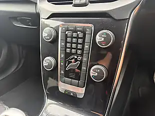 Used 2017 Volvo V40 Momentum Red - Interior and Exterior details 16