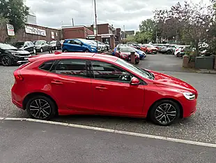 Used 2017 Volvo V40 Momentum Red - Interior and Exterior details 2
