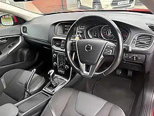 Used 2017 Volvo V40 Momentum Red - Interior and Exterior details 9