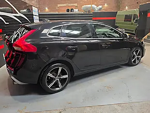 Used 2017 Volvo V40 R-Design Black - Interior and Exterior details 3