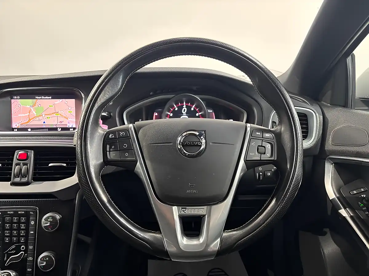 Used 2017 Volvo V40 R-Design Nav Plus Grey - Interior and Exterior details 14