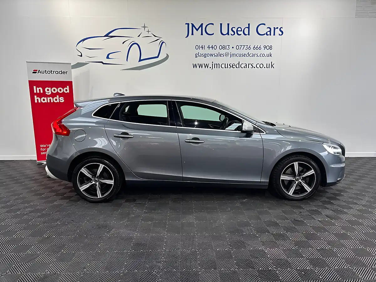 Used 2017 Volvo V40 R-Design Nav Plus Grey - Interior and Exterior details 4