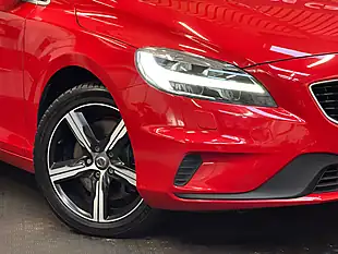 Used 2017 Volvo V40 R-Design Nav Plus Passion Red - Interior and Exterior details 10