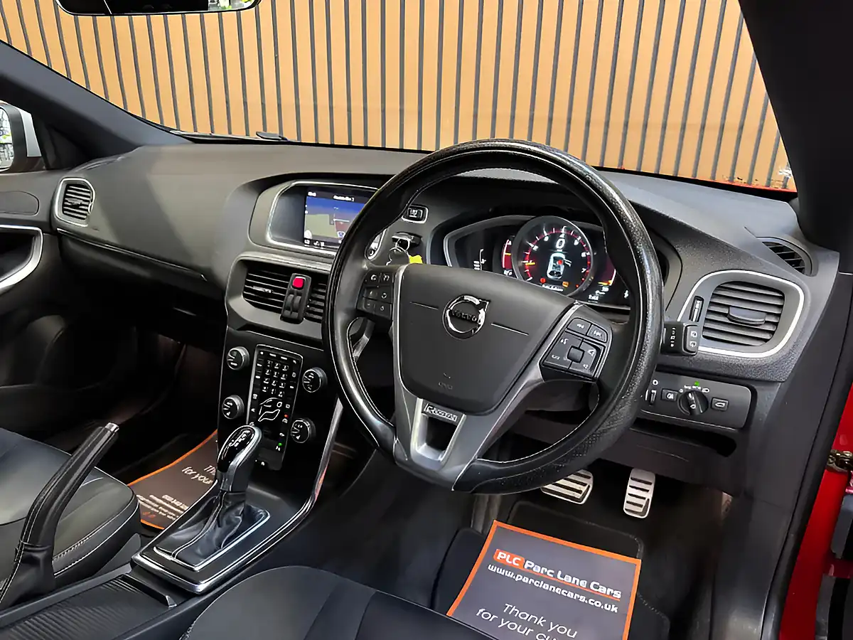 Used 2017 Volvo V40 R-Design Nav Plus Passion Red - Interior and Exterior details 11