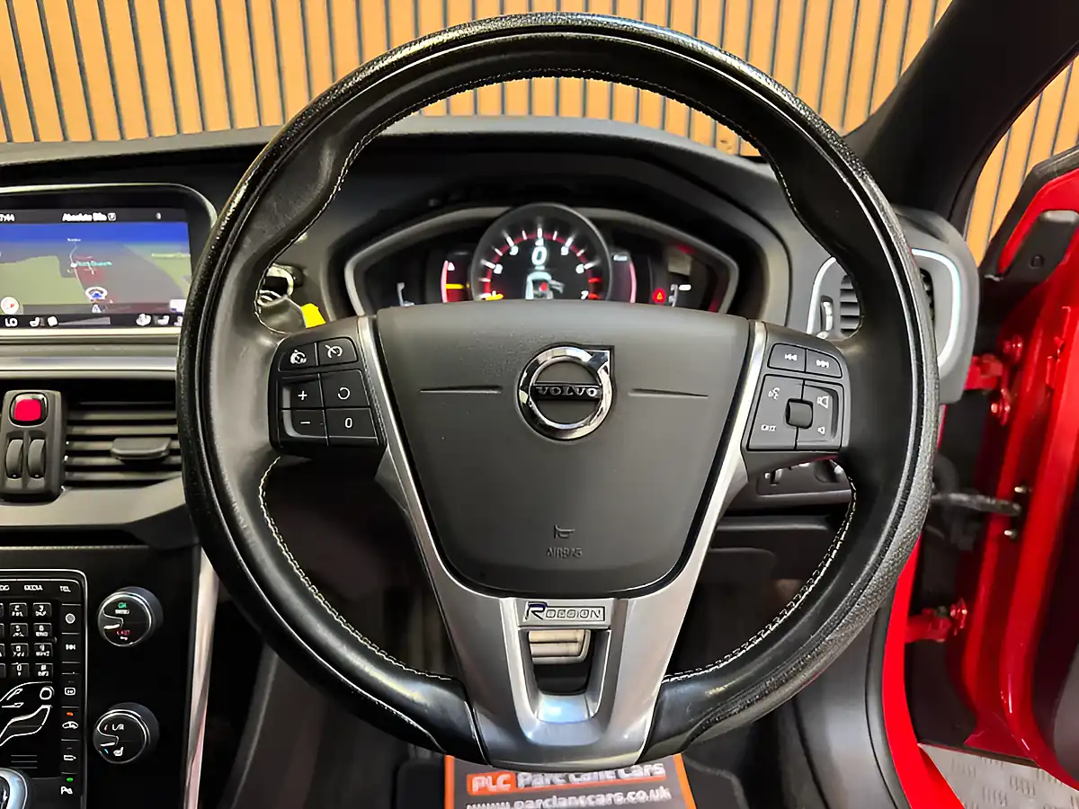Used 2017 Volvo V40 R-Design Nav Plus Passion Red - Interior and Exterior details 12