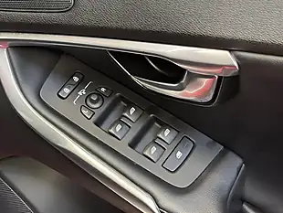 Used 2017 Volvo V40 R-Design Nav Plus Passion Red - Interior and Exterior details 20