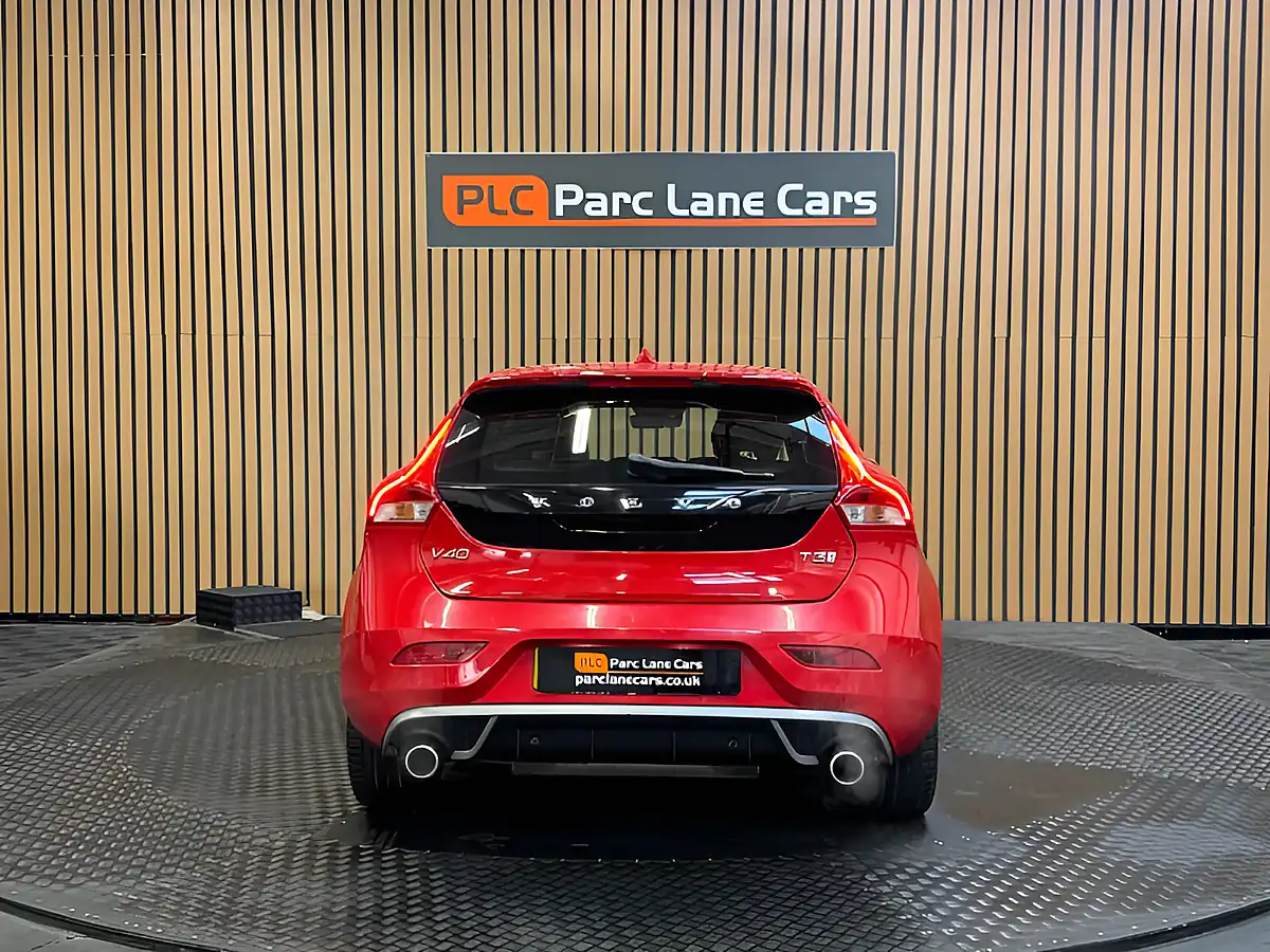 Used 2017 Volvo V40 R-Design Nav Plus Passion Red - Interior and Exterior details 4