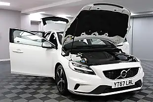 Used 2017 Volvo V40 R-Design Nav Plus White - Interior and Exterior details 14