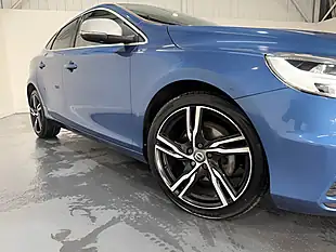 Used 2017 Volvo V40 R-Design Pro Blue - Interior and Exterior details 4