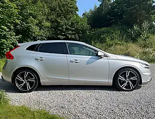 Used 2017 Volvo V40 R-Design Pro Bright Silver - Interior and Exterior details 2