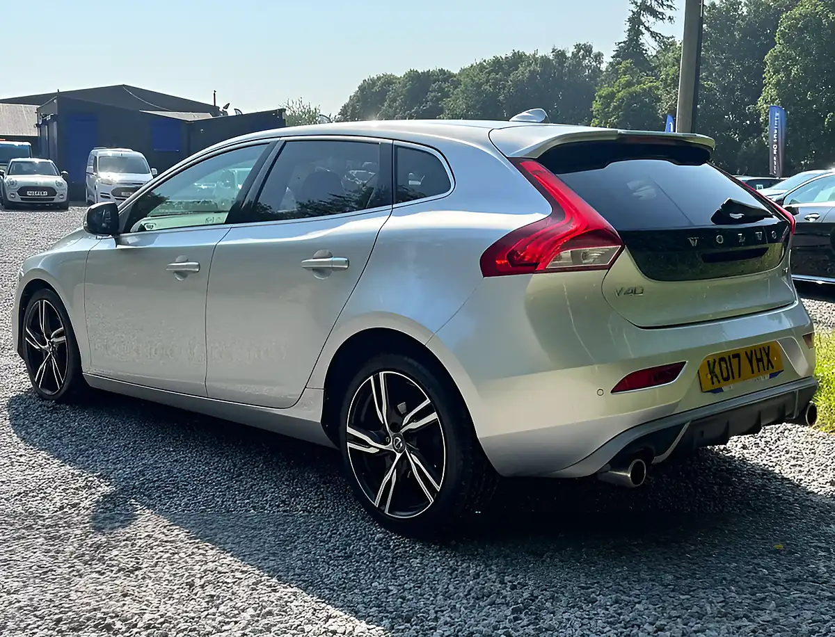 Used 2017 Volvo V40 R-Design Pro Bright Silver - Interior and Exterior details 5