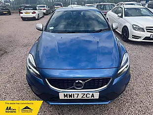 Used 2017 Volvo V40 R-Design Pro Bursting Blue - Interior and Exterior details 14