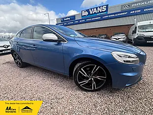 Used 2017 Volvo V40 R-Design Pro Bursting Blue - Interior and Exterior details 3