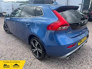 Used 2017 Volvo V40 R-Design Pro Bursting Blue - Interior and Exterior details 9