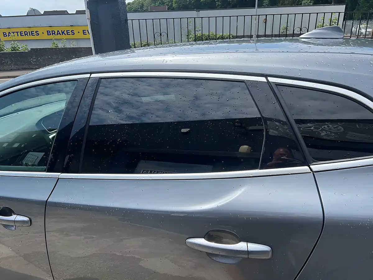Used 2017 Volvo V40 R-Design Pro Grey - Interior and Exterior details 10