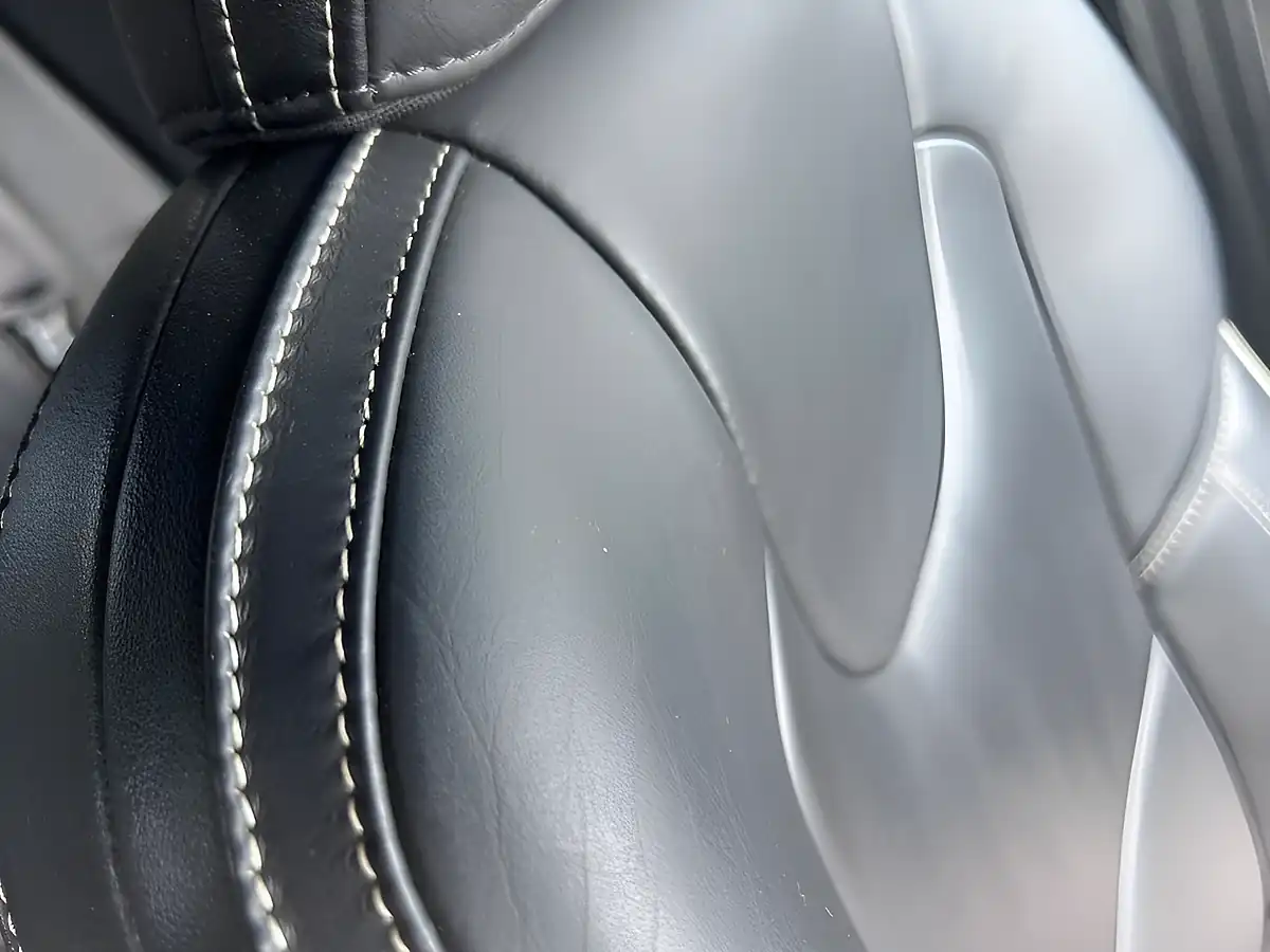 Used 2017 Volvo V40 R-Design Pro Grey - Interior and Exterior details 18