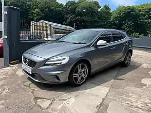 Used 2017 Volvo V40 R-Design Pro Grey - Interior and Exterior details 8