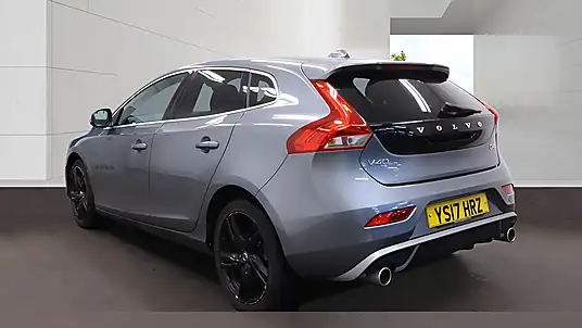 2017 Volvo V40 R-Design Pro D4