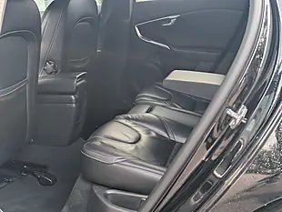 Used 2017 Volvo V40 R-Design Pro Onyx Black - Interior and Exterior details 17