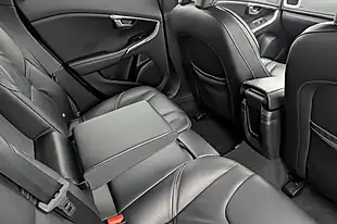 Used 2017 Volvo V40 R-Design Pro Osmium Grey - Interior and Exterior details 14