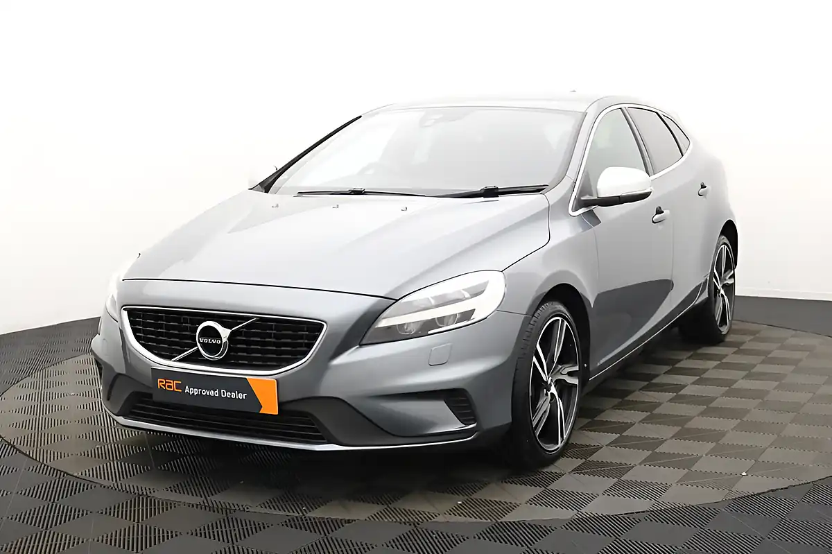 Used 2017 Volvo V40 R-Design Pro Osmium Grey - Interior and Exterior details 6