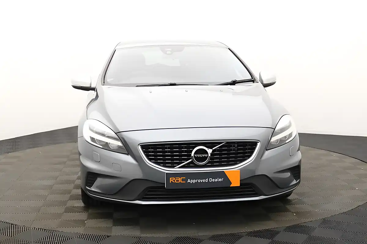 Used 2017 Volvo V40 R-Design Pro Osmium Grey - Interior and Exterior details 7